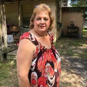 Meet your Posher, Connie